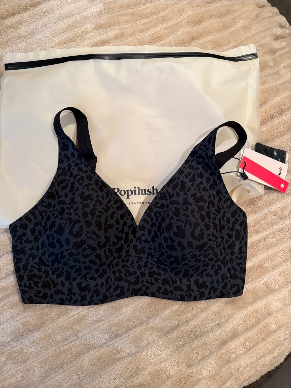 Popilush Black Leopard-Print Wireless Comfort Bra
